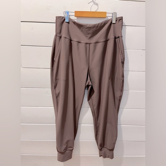 🩷 OLD NAVY Active High-Rise Jogger – XL Petite (Dusty Pink) - Picture 1 of 8